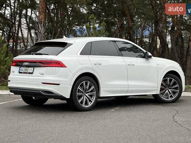 Белый Ауди Q8, объемом двигателя 3 л и пробегом 110 тыс. км за 63300 $, фото 19 на Automoto.ua