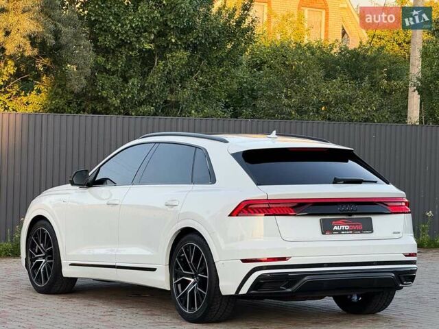 Белый Ауди Q8, объемом двигателя 3 л и пробегом 107 тыс. км за 74267 $, фото 5 на Automoto.ua