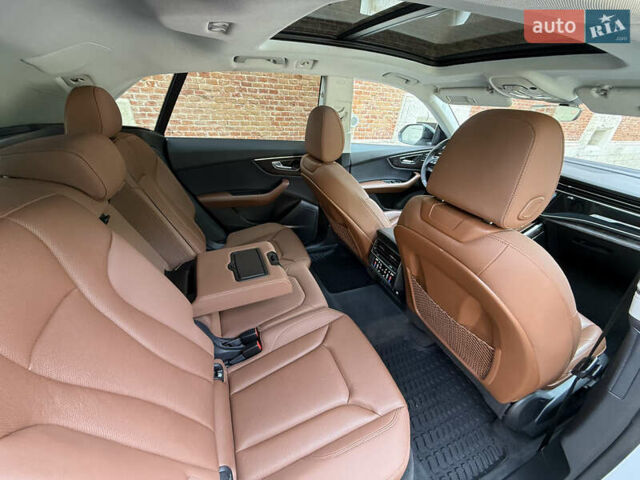 Белый Ауди Q8, объемом двигателя 3 л и пробегом 49 тыс. км за 53000 $, фото 9 на Automoto.ua