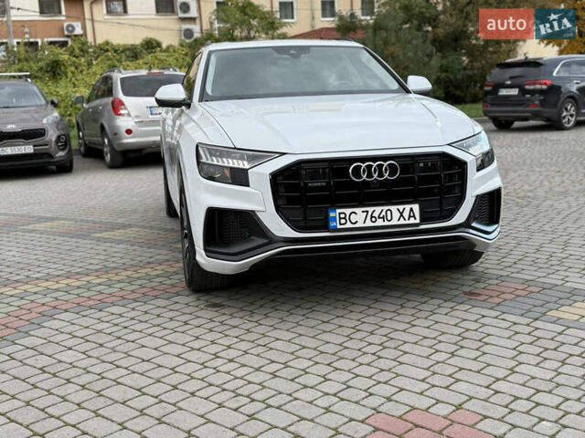Ауди Q8 2020 в Львове на Automoto.ua Белый Ауди Q8, объемом двигателя 3 л и пробегом 76 тыс. км за 64100 $, фото 2 на Automoto.ua