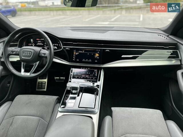 Белый Ауди Q8, объемом двигателя 2.97 л и пробегом 65 тыс. км за 65000 $, фото 31 на Automoto.ua