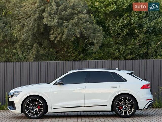 Белый Ауди Q8, объемом двигателя 3 л и пробегом 107 тыс. км за 74267 $, фото 6 на Automoto.ua