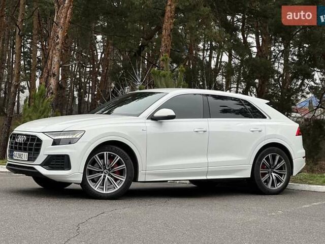 Белый Ауди Q8, объемом двигателя 3 л и пробегом 110 тыс. км за 63300 $, фото 42 на Automoto.ua