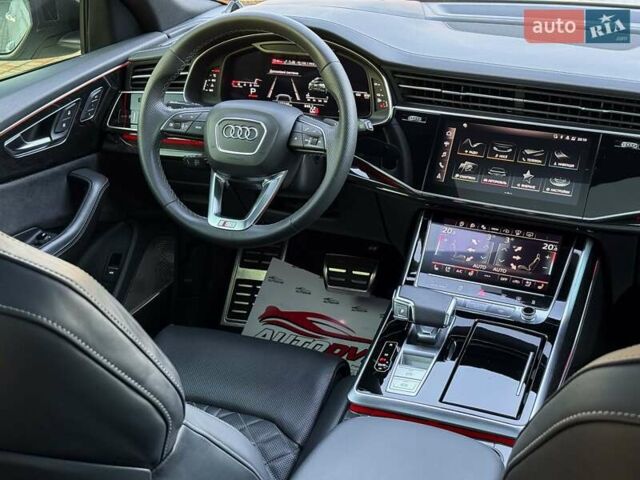 Белый Ауди Q8, объемом двигателя 3 л и пробегом 107 тыс. км за 74267 $, фото 98 на Automoto.ua