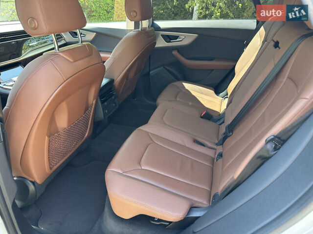 Белый Ауди Q8, объемом двигателя 2.97 л и пробегом 109 тыс. км за 61500 $, фото 11 на Automoto.ua