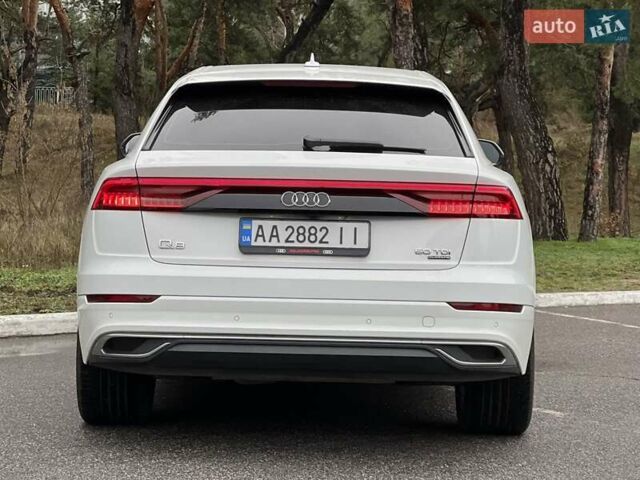 Белый Ауди Q8, объемом двигателя 3 л и пробегом 110 тыс. км за 63300 $, фото 28 на Automoto.ua