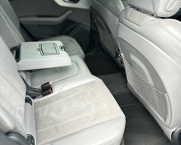 Белый Ауди Q8, объемом двигателя 2.97 л и пробегом 65 тыс. км за 65000 $, фото 29 на Automoto.ua