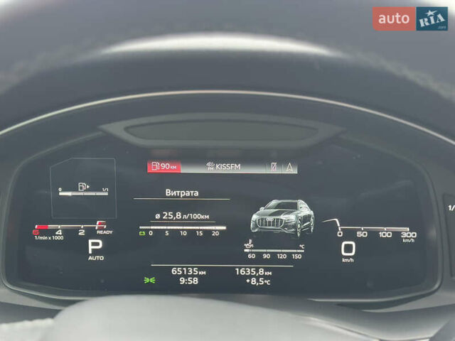 Белый Ауди Q8, объемом двигателя 2.97 л и пробегом 65 тыс. км за 65000 $, фото 37 на Automoto.ua