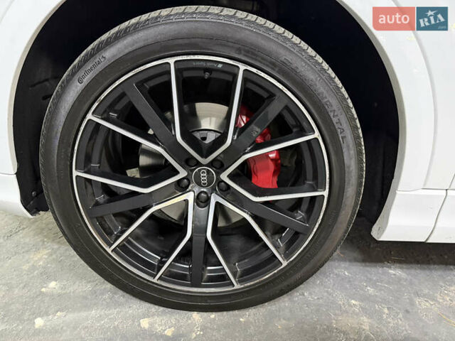 Белый Ауди Q8, объемом двигателя 3 л и пробегом 160 тыс. км за 57000 $, фото 8 на Automoto.ua