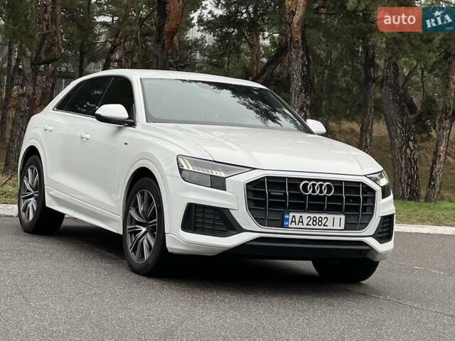 Белый Ауди Q8, объемом двигателя 3 л и пробегом 110 тыс. км за 63300 $, фото 4 на Automoto.ua