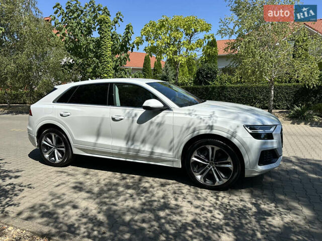 Белый Ауди Q8, объемом двигателя 2.97 л и пробегом 109 тыс. км за 61500 $, фото 6 на Automoto.ua