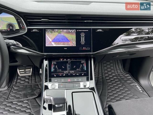 Белый Ауди Q8, объемом двигателя 3 л и пробегом 110 тыс. км за 63300 $, фото 66 на Automoto.ua