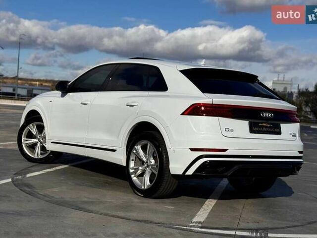 Белый Ауди Q8, объемом двигателя 2.97 л и пробегом 166 тыс. км за 57000 $, фото 12 на Automoto.ua