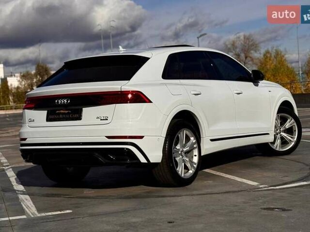 Белый Ауди Q8, объемом двигателя 2.97 л и пробегом 166 тыс. км за 57000 $, фото 17 на Automoto.ua