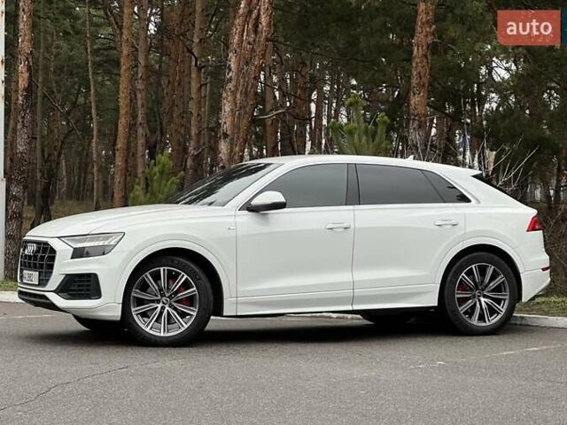 Белый Ауди Q8, объемом двигателя 3 л и пробегом 110 тыс. км за 63300 $, фото 41 на Automoto.ua