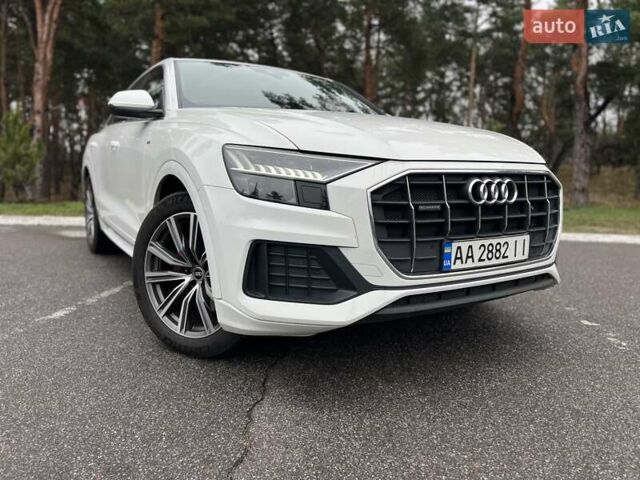 Белый Ауди Q8, объемом двигателя 3 л и пробегом 110 тыс. км за 63300 $, фото 13 на Automoto.ua