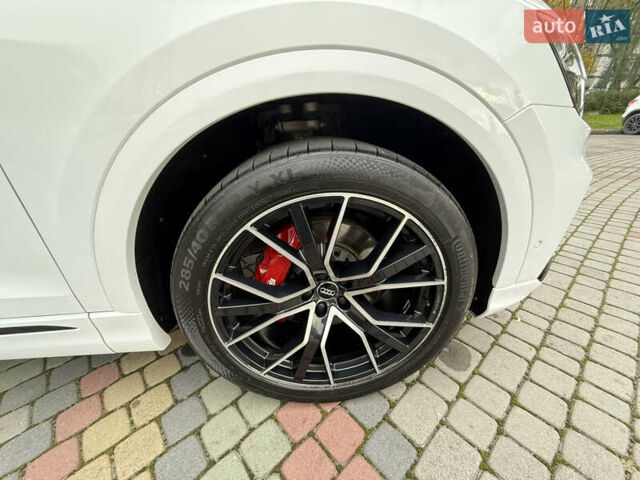 Ауди Q8 2020 в Львове на Automoto.ua Белый Ауди Q8, объемом двигателя 3 л и пробегом 76 тыс. км за 64100 $, фото 21 на Automoto.ua