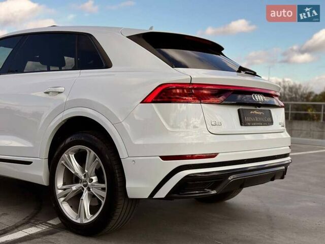 Белый Ауди Q8, объемом двигателя 2.97 л и пробегом 166 тыс. км за 57000 $, фото 13 на Automoto.ua