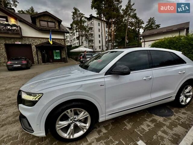 Білий Ауді Q8, об'ємом двигуна 2.97 л та пробігом 165 тис. км за 55900 $, фото 4 на Automoto.ua