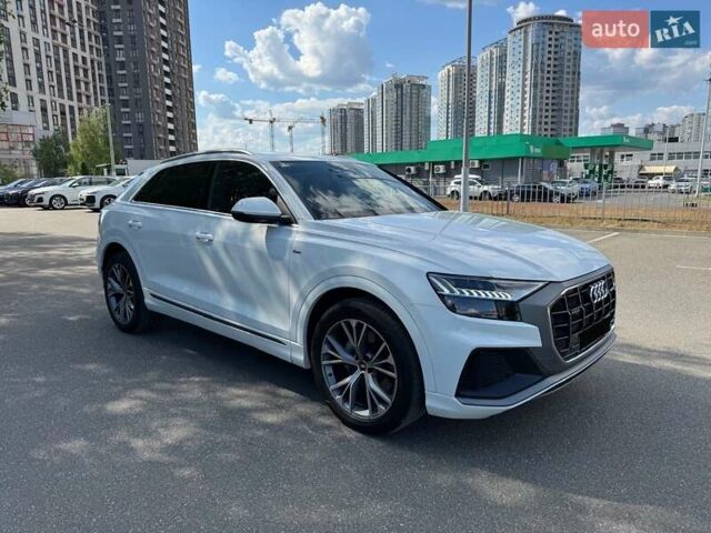 Белый Ауди Q8, объемом двигателя 3 л и пробегом 47 тыс. км за 68500 $, фото 3 на Automoto.ua
