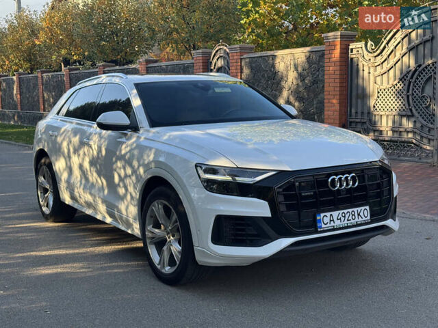 Ауді Q8 2021 у Києві на Automoto.ua Білий Ауді Q8, об'ємом двигуна 3 л та пробігом 102 тис. км за 57000 $, фото 7 на Automoto.ua