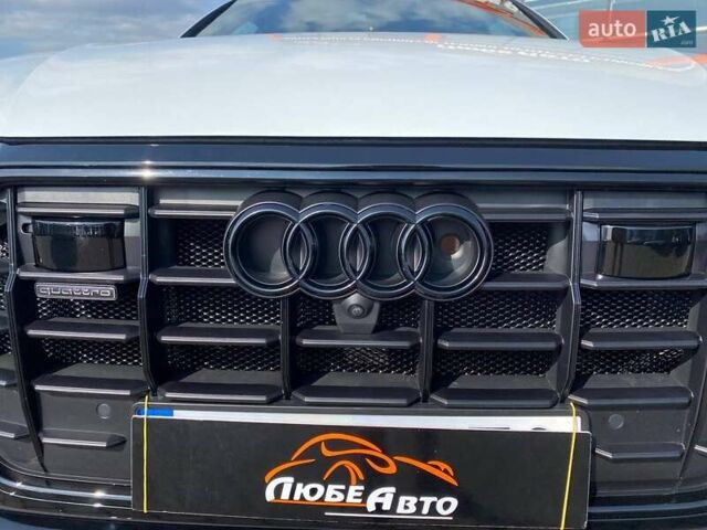 Белый Ауди Q8, объемом двигателя 3 л и пробегом 80 тыс. км за 63800 $, фото 2 на Automoto.ua