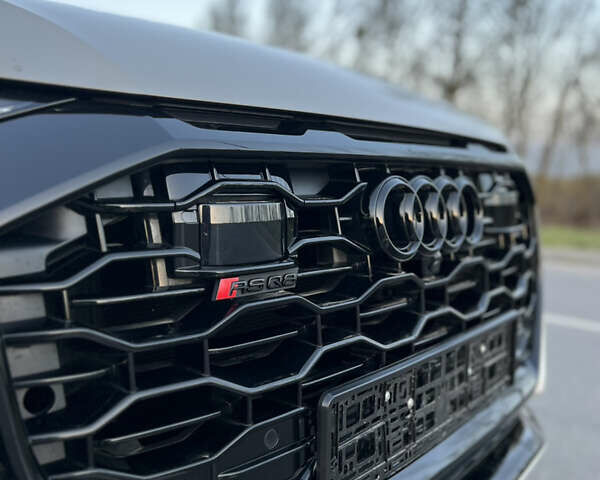 Белый Ауди Q8, объемом двигателя 3 л и пробегом 33 тыс. км за 67999 $, фото 6 на Automoto.ua