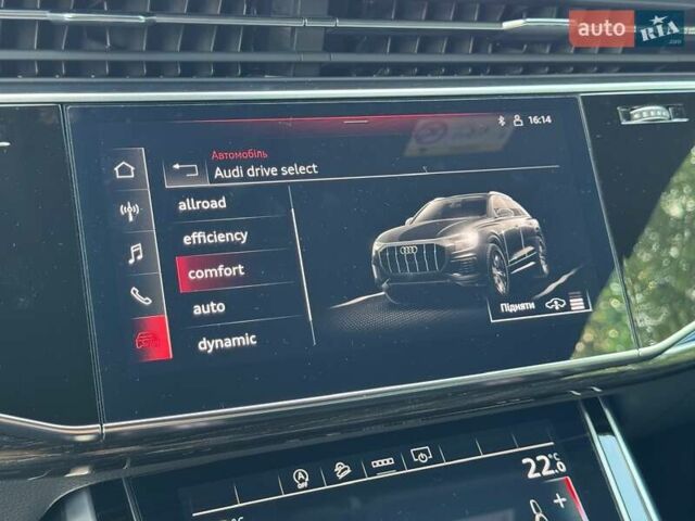 Белый Ауди Q8, объемом двигателя 3 л и пробегом 47 тыс. км за 68500 $, фото 46 на Automoto.ua