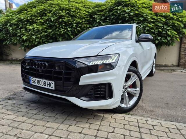 Белый Ауди Q8, объемом двигателя 3 л и пробегом 62 тыс. км за 59999 $, фото 60 на Automoto.ua