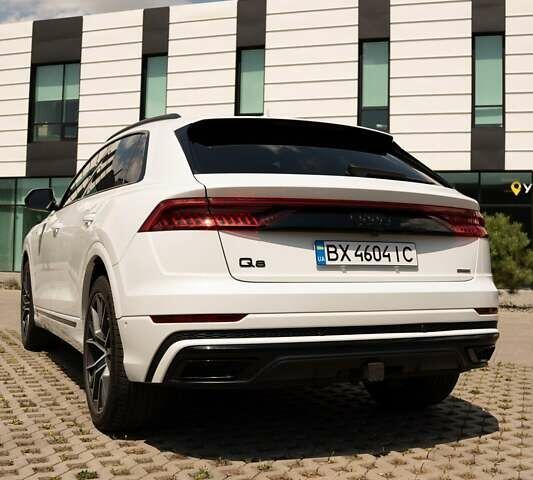 Белый Ауди Q8, объемом двигателя 3 л и пробегом 63 тыс. км за 69999 $, фото 9 на Automoto.ua