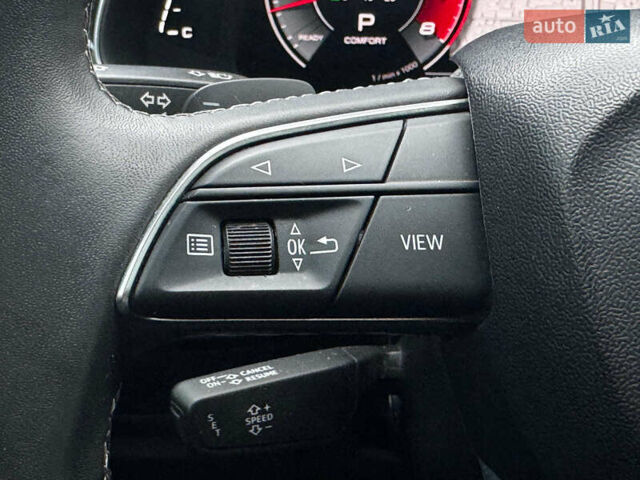 Білий Ауді Q8, об'ємом двигуна 3 л та пробігом 21 тис. км за 58990 $, фото 23 на Automoto.ua