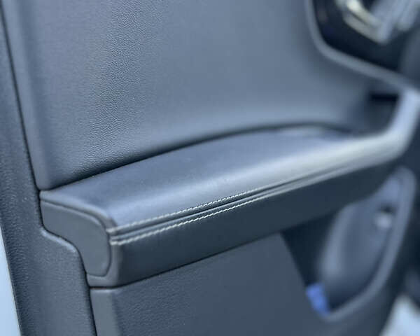 Белый Ауди Q8, объемом двигателя 3 л и пробегом 33 тыс. км за 67999 $, фото 48 на Automoto.ua