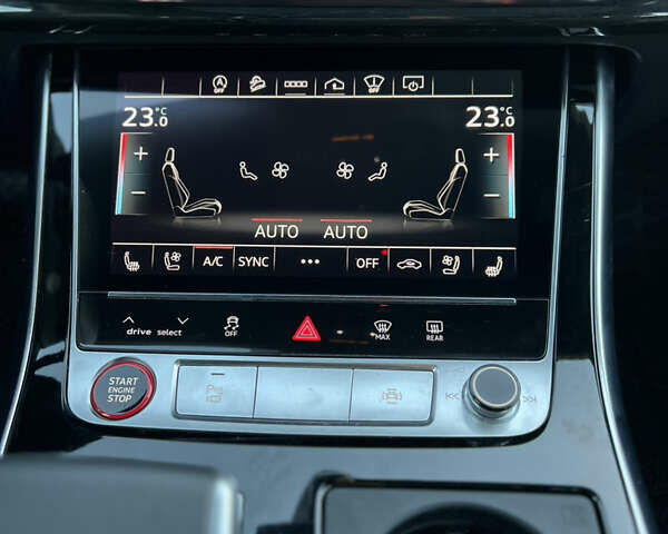 Белый Ауди Q8, объемом двигателя 3 л и пробегом 33 тыс. км за 67999 $, фото 51 на Automoto.ua