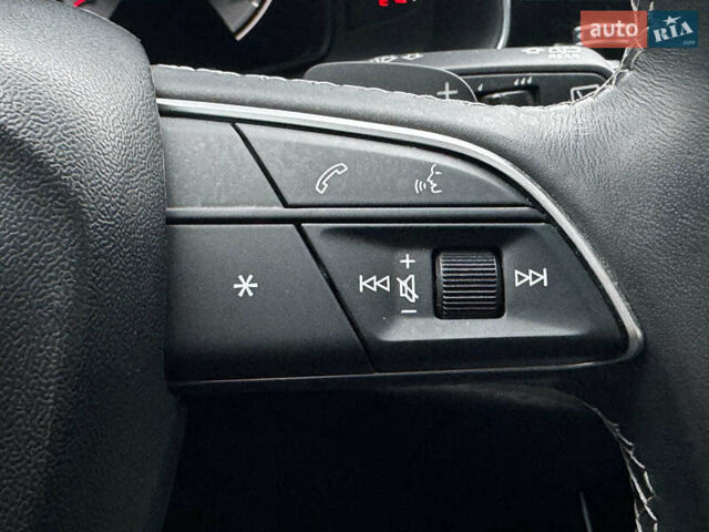 Білий Ауді Q8, об'ємом двигуна 3 л та пробігом 21 тис. км за 58990 $, фото 24 на Automoto.ua