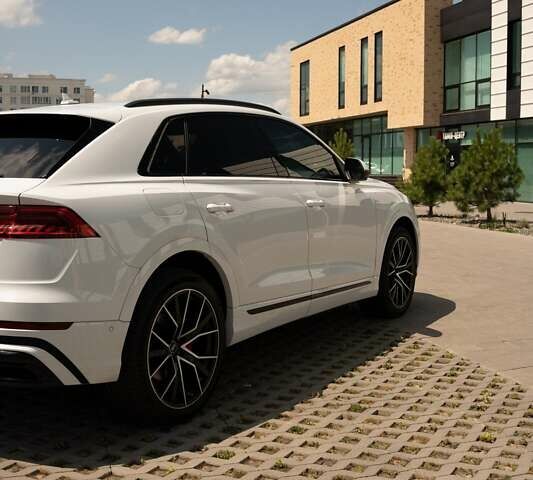 Белый Ауди Q8, объемом двигателя 3 л и пробегом 63 тыс. км за 69999 $, фото 12 на Automoto.ua