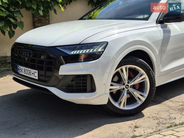 Белый Ауди Q8, объемом двигателя 3 л и пробегом 62 тыс. км за 59999 $, фото 8 на Automoto.ua