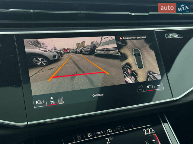 Білий Ауді Q8, об'ємом двигуна 3 л та пробігом 21 тис. км за 58990 $, фото 25 на Automoto.ua