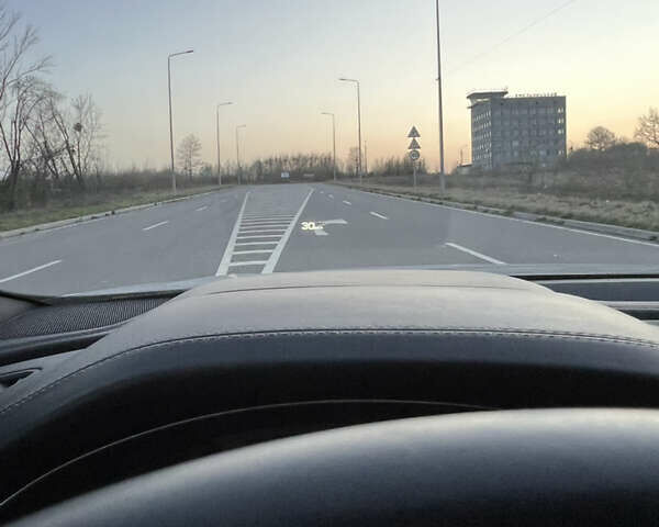 Белый Ауди Q8, объемом двигателя 3 л и пробегом 33 тыс. км за 67999 $, фото 37 на Automoto.ua