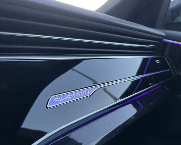 Белый Ауди Q8, объемом двигателя 3 л и пробегом 33 тыс. км за 67999 $, фото 34 на Automoto.ua