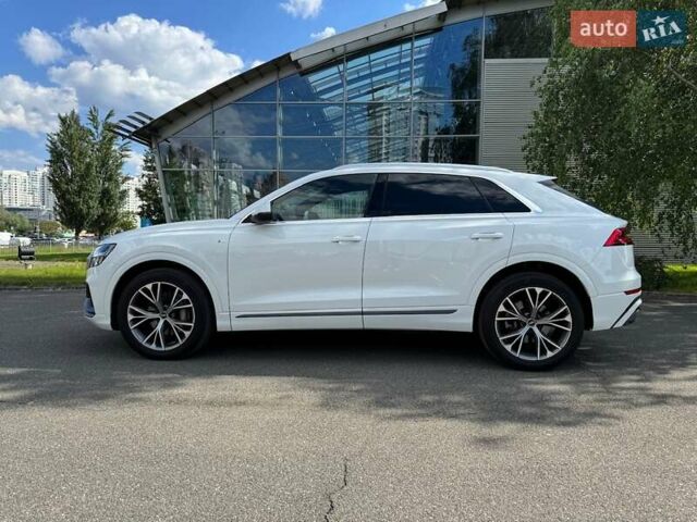 Белый Ауди Q8, объемом двигателя 3 л и пробегом 47 тыс. км за 68500 $, фото 79 на Automoto.ua