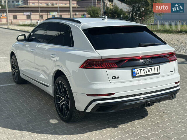 Белый Ауди Q8, объемом двигателя 3 л и пробегом 108 тыс. км за 59900 $, фото 2 на Automoto.ua