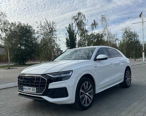 Белый Ауди Q8, объемом двигателя 2.97 л и пробегом 104 тыс. км за 57000 $, фото 1 на Automoto.ua