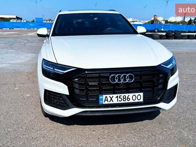 Білий Ауді Q8, об'ємом двигуна 3 л та пробігом 20 тис. км за 59000 $, фото 1 на Automoto.ua