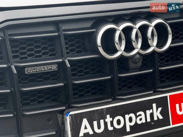 Білий Ауді Q8, об'ємом двигуна 3 л та пробігом 21 тис. км за 58990 $, фото 44 на Automoto.ua