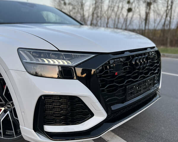 Белый Ауди Q8, объемом двигателя 3 л и пробегом 33 тыс. км за 67999 $, фото 4 на Automoto.ua