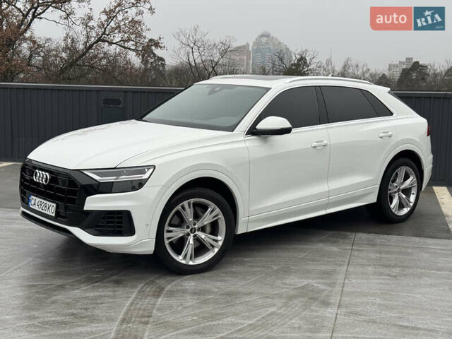 Белый Ауди Q8, объемом двигателя 3 л и пробегом 102 тыс. км за 52000 $, фото 2 на Automoto.ua