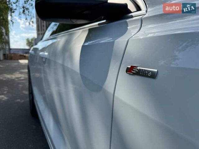 Белый Ауди Q8, объемом двигателя 3 л и пробегом 47 тыс. км за 68500 $, фото 7 на Automoto.ua