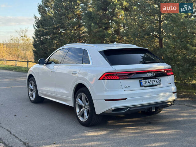 Ауді Q8 2021 у Києві на Automoto.ua Білий Ауді Q8, об'ємом двигуна 3 л та пробігом 102 тис. км за 57000 $, фото 16 на Automoto.ua