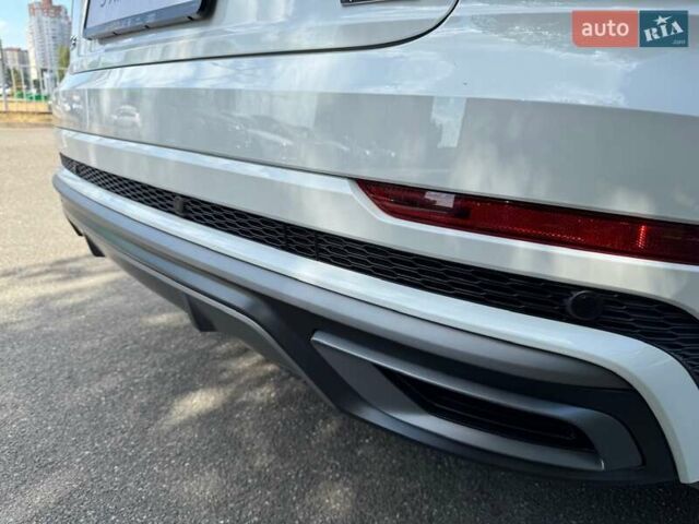 Белый Ауди Q8, объемом двигателя 3 л и пробегом 47 тыс. км за 68500 $, фото 12 на Automoto.ua