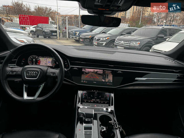 Білий Ауді Q8, об'ємом двигуна 3 л та пробігом 21 тис. км за 58990 $, фото 38 на Automoto.ua